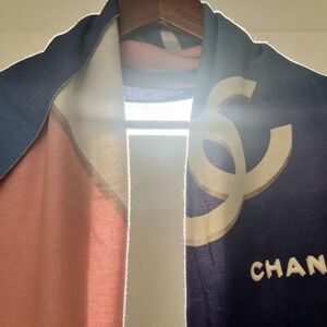 <AUTHENTIC>CHANEL Scarf